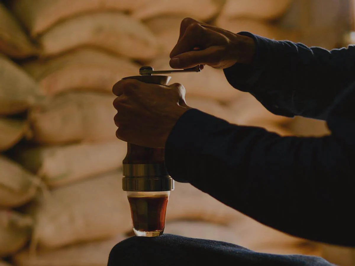 Aram | Espresso Maker - Chestnut - Image 4