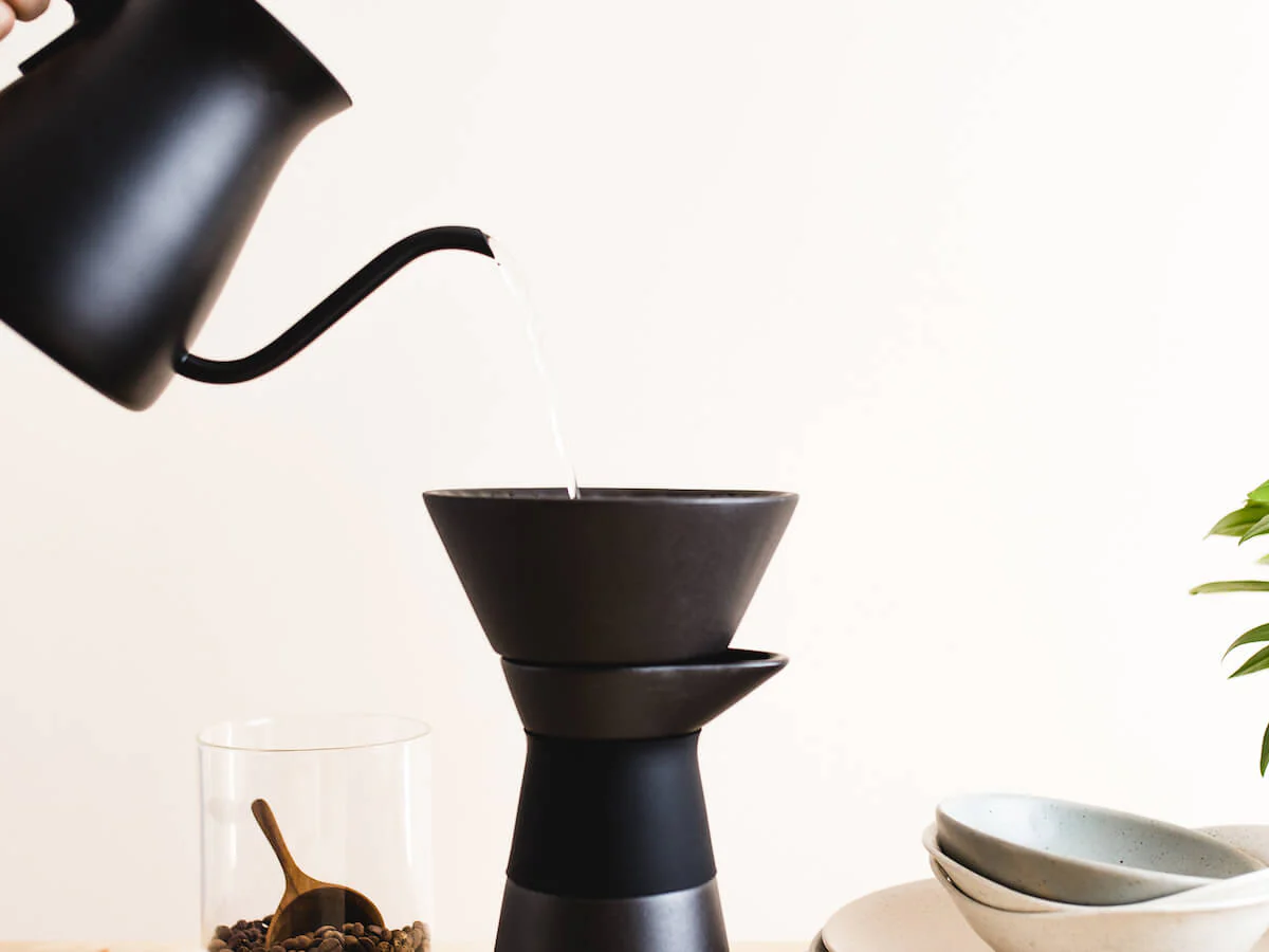 Kinto | Pour Over Kettle - Black - Image 3