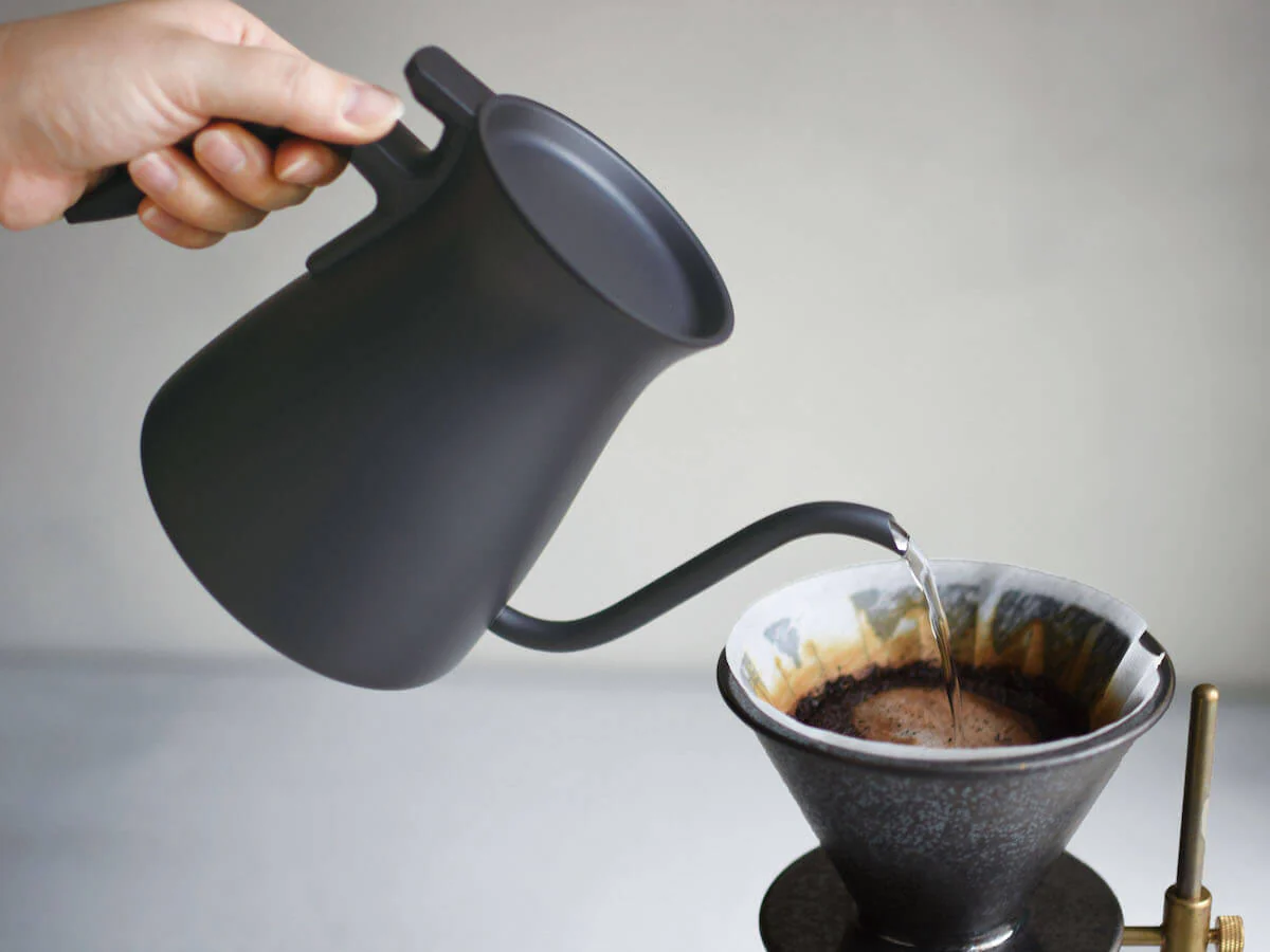 Kinto | Pour Over Kettle - Black - Image 4